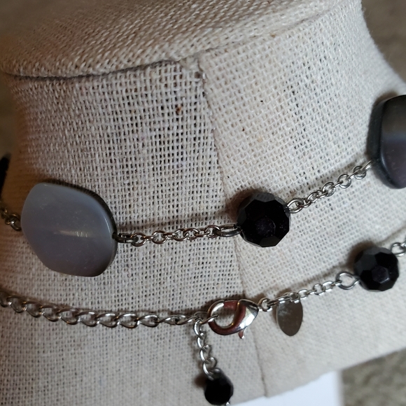 Lia Sophia Night Oasis Necklace Mother of Pearl and Black Beads - Picture 4 of 4